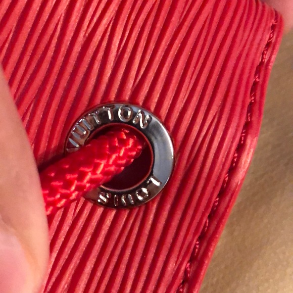 Louis Vuitton x Supreme Christopher backpack - Picture 2 of 8